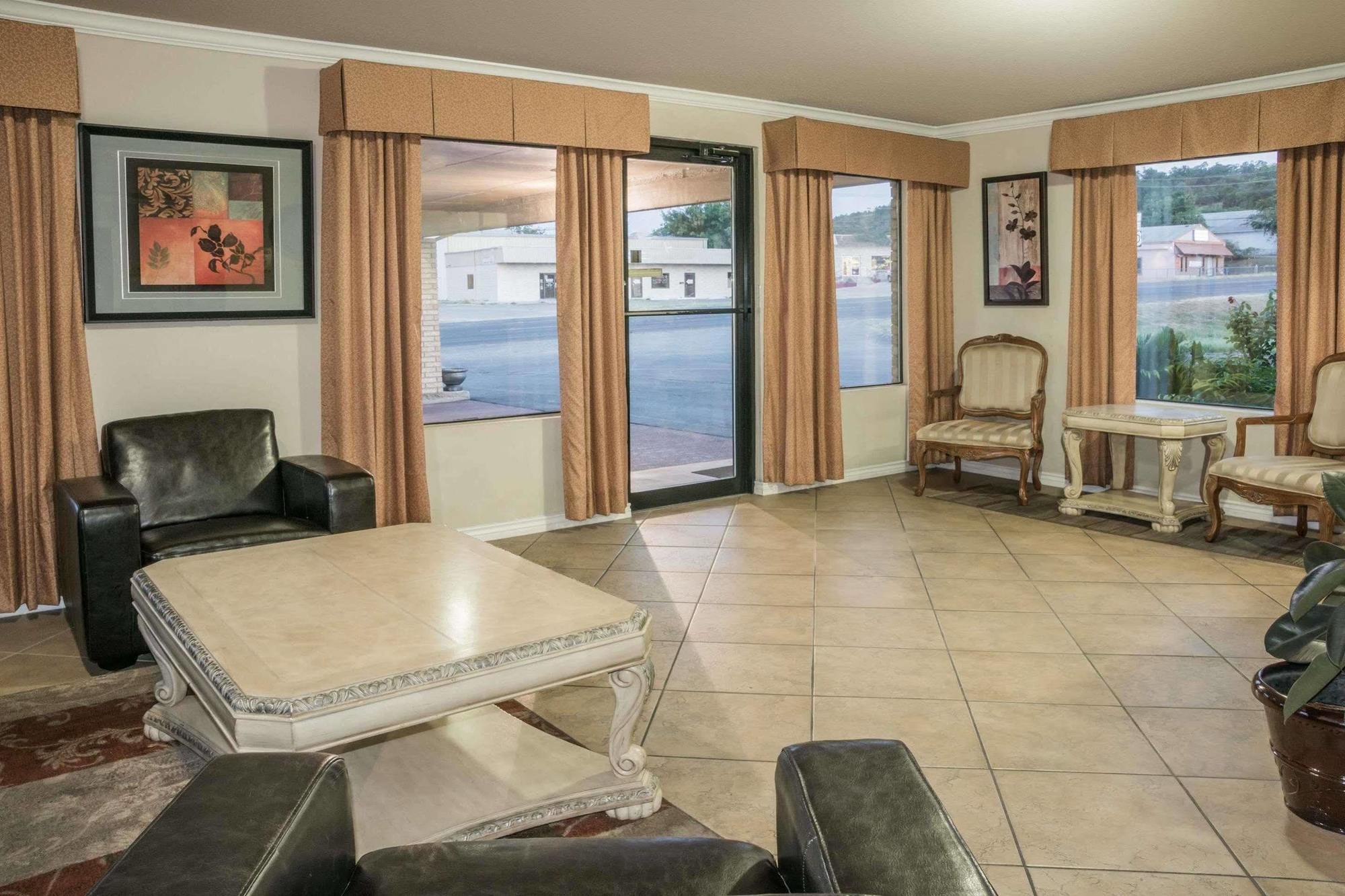 Hill Country Inn And Suite Copperas Cove Eksteriør billede